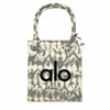 توت بگ الو مدل alo yoga shopper tote bag