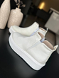  نیم بوت زنانه استرادیواریوس مدل00014-Stradivarius-Flat-Ankle-Boots
