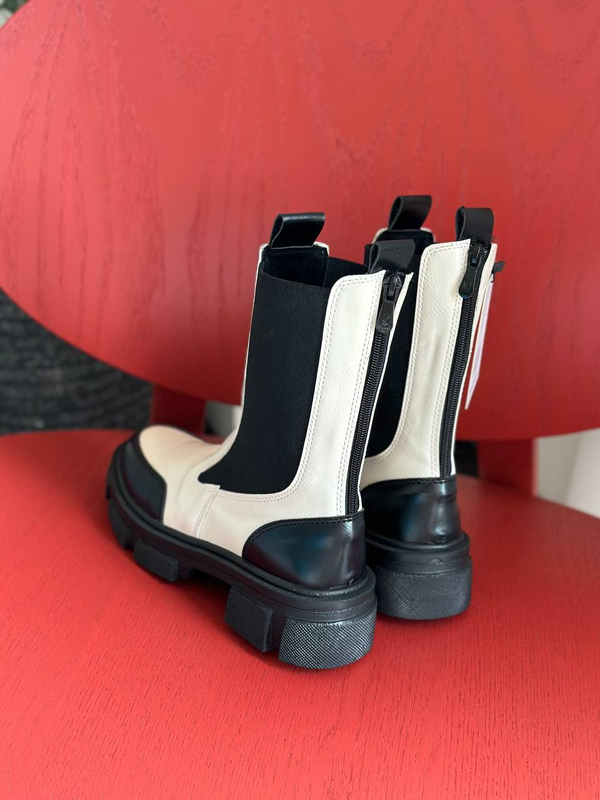 نیم بوت زنانه استرادیواریوس مدلStradivarius-Flat-Ankle-Boots
