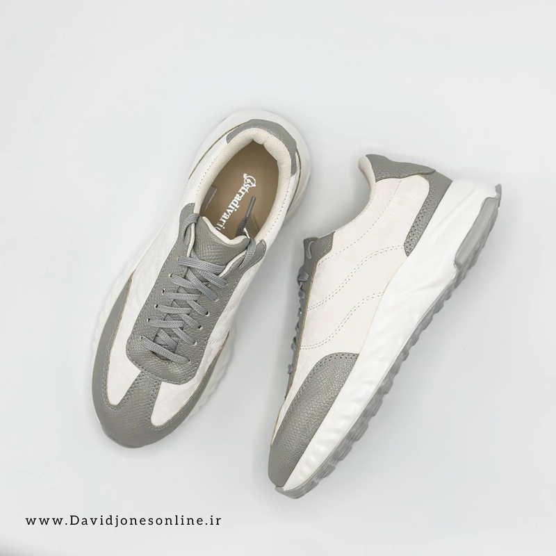 کفش راحتی زنانه استرادیواریوس مدلStradivarius-Sneakers-SKW24