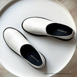 صندل زنانه استرادیواریوس مدل Stradivarius-Flat-shoes-FWh71