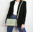 کیف دوشی مدل David Jones CM6638