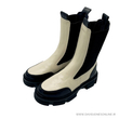 نیم بوت زنانه استرادیواریوس مدل Stradivarius Flat Ankle Boots - BTC05