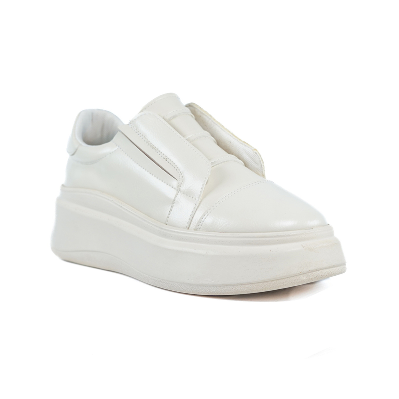 کفش راحتی زنانه استرادیواریوس مدل Stradivarius-Loafers-LFCr60