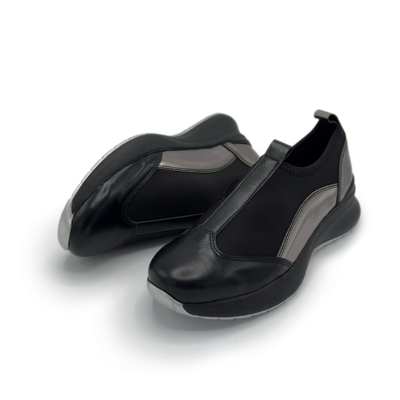 کفش راحتی زنانه استرادیواریوس مدل Stradivarius Sneakers - SKG75