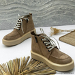 نیم بوت زنانه استرادیواریوس مدل Stradivarius Flat Ankle Boots - BTB30