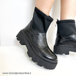 نیم بوت زنانه استرادیواریوس مدل Stradivarius Flat Ankle Boots - BTB70