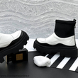 نیم بوت زنانه استرادیواریوس مدل Stradivarius Flat Ankle Boots - BTB70