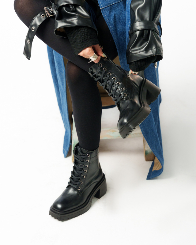 نیم بوت زنانه مدل  Stradivarius-Ankle-Boots BTB05
