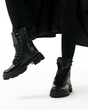 نیم بوت زنانه استرادیواریوس مدل Stradivarius-Flat-Ankle-Boots-BT10