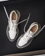 کفش اسپرت زنانه مدل Stradivarius Sneakers - SKWh08