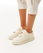 کفش راحتی زنانه استرادیواریوس مدل Stradivarius Sneakers - LFD.C57