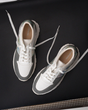 کفش اسپرت زنانه مدل Stradivarius Sneakers - SKWh08