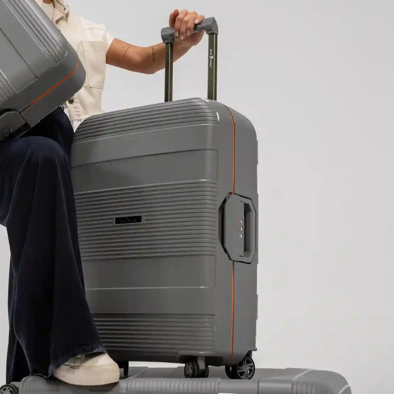 چمدان سایز متوسط مدل Rose Merry RL-201-3z-Medium_Grey