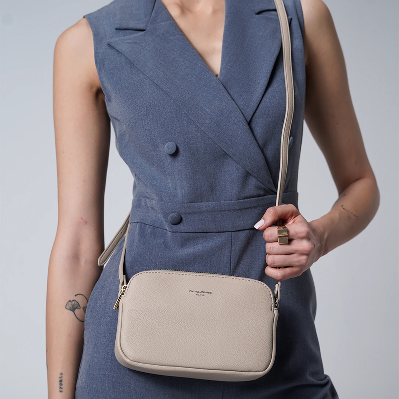 کیف دوشی زنانه دیوید جونز مدل David Jones CM7335