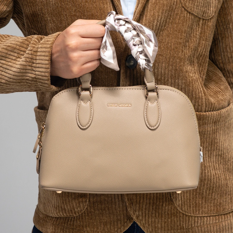کیف دستی زنانه دیوید جونز مدل David Jones CM7346