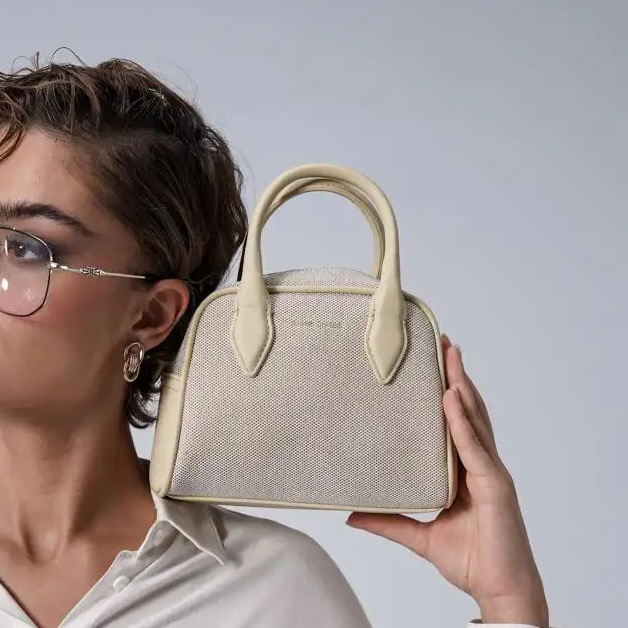  کیف دستی زنانه دیوید جونز مدل David Jones CM7372