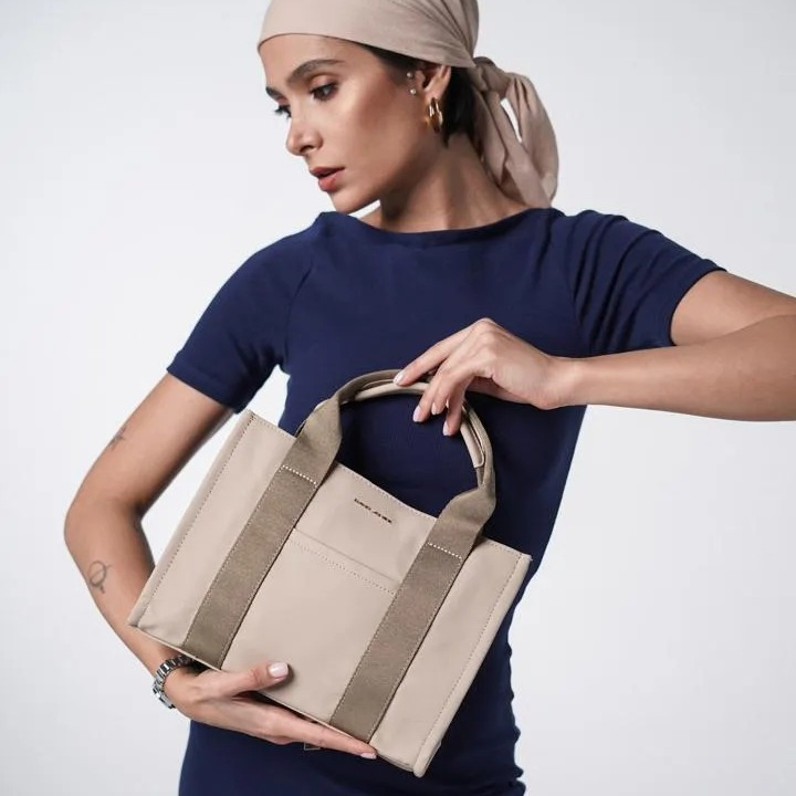 کیف دوشی زنانه دیوید جونز مدل David Jones CM7329