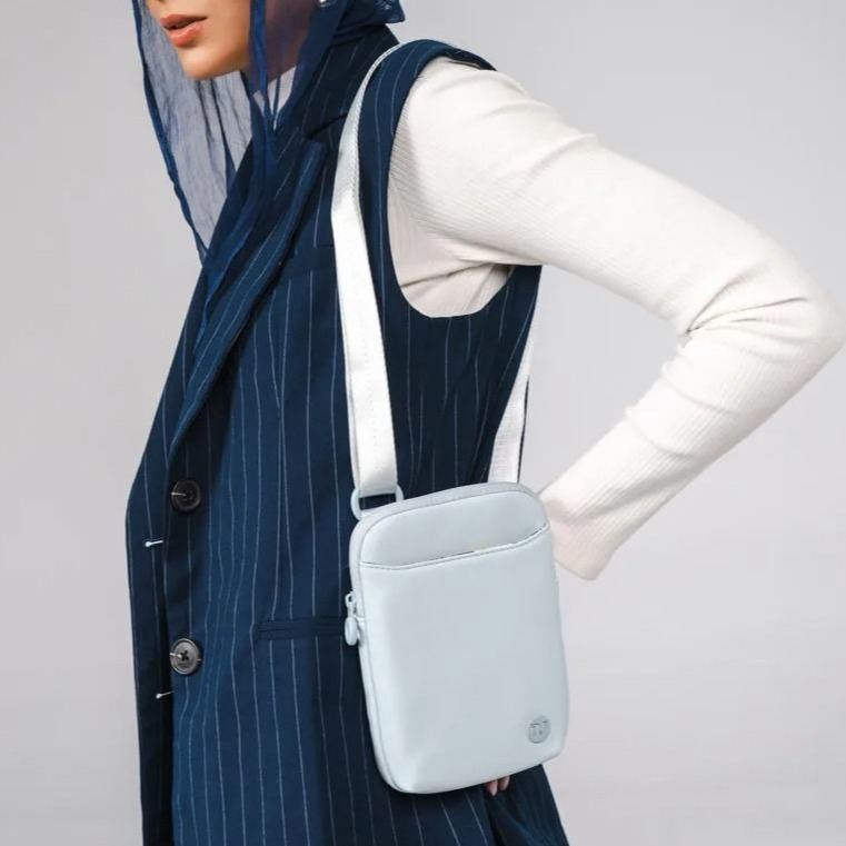 کیف دوشی زنانه دیوید جونز مدل David Jones CM7399