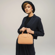 کیف دوشی زنانه دیوید جونز مدل David Jones CM7481