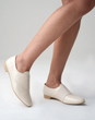 کالج زنانه مدل Stradivarius Flat shoes - FCr2402