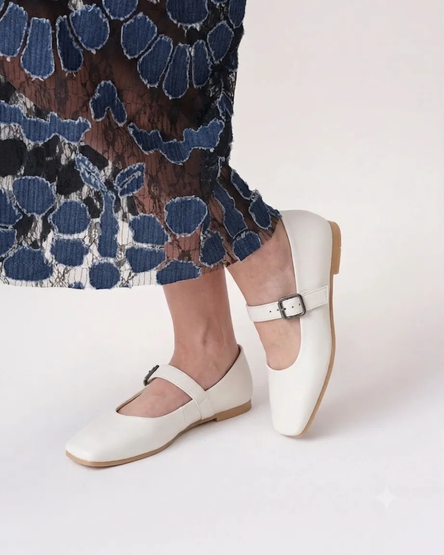 صندل زنانه استرادیواریوس مدل Stradivarius Sandal - Sn88