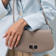 کیف دوشی زنانه دیوید جونز مدل David Jones CM7856