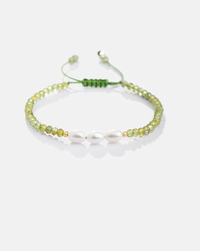 دستبند عقیق خزه‌ای و گوی طلا