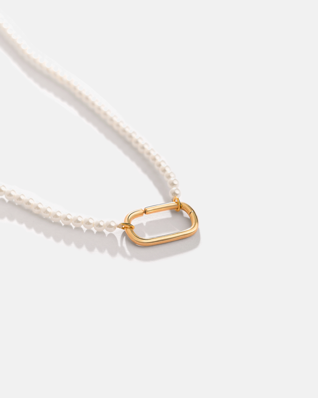 گردنبند مروارید با قفل مستطیل