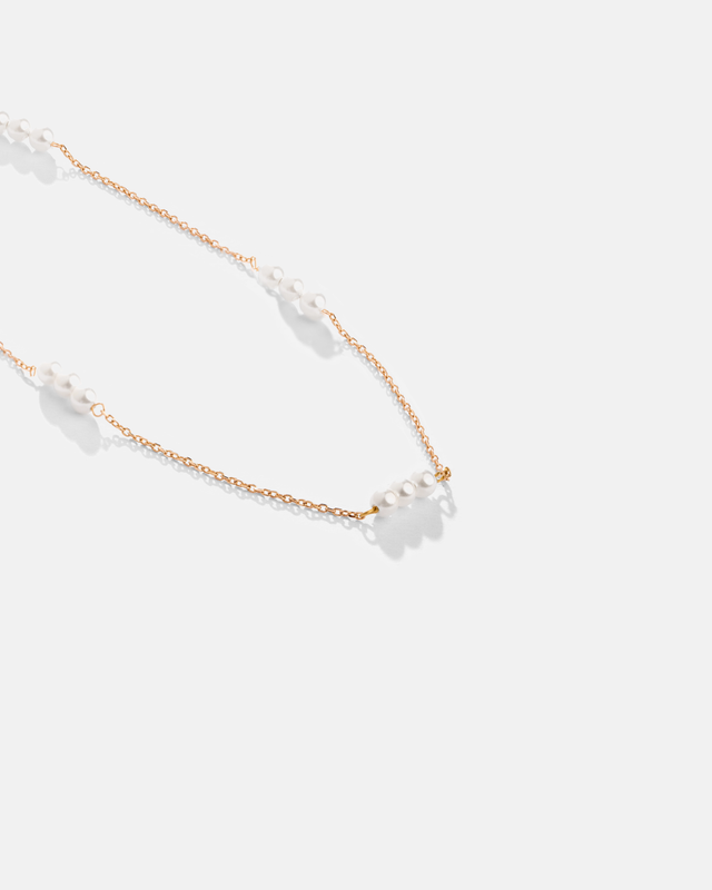 گردنبند مروارید ریز و زنجیر