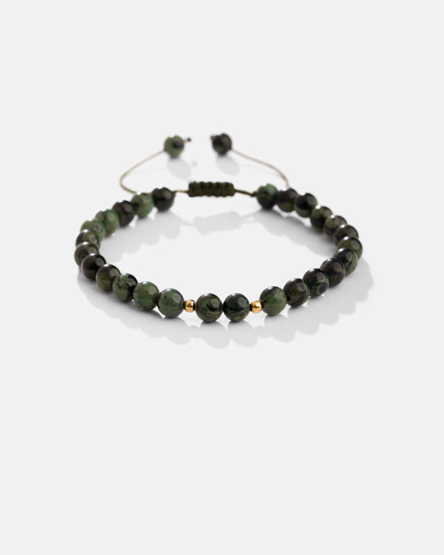 دستبند یشم و گوی طلا