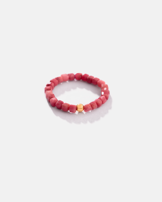 انگشتر رودونیت و گوی طلا