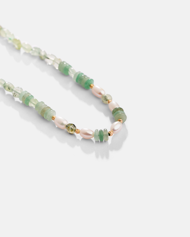 گردنبند اونتورین و گوی و مروارید