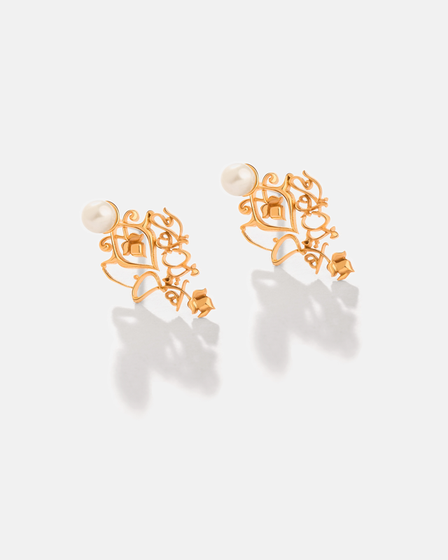 گوشواره شعر و مروارید