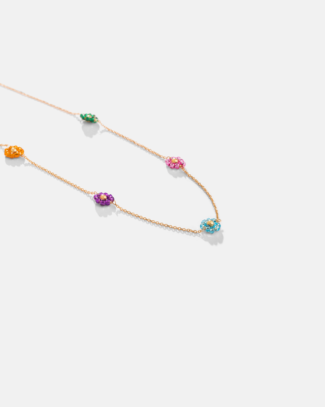 گردنبند افسون گل ها