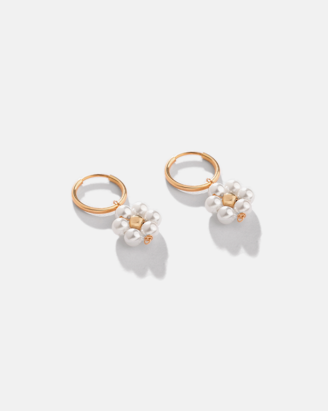 گوشواره گل مرواریدی