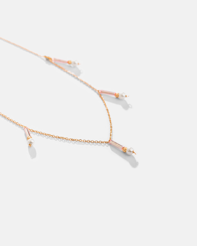 گردنبند آویز گوی و مروارید