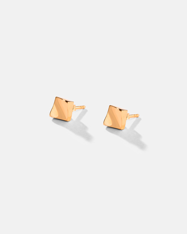 گوشواره مربع دفرمه