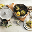 قابلمه چدنی درب‌دار گرد Staub مدل La Cocotte