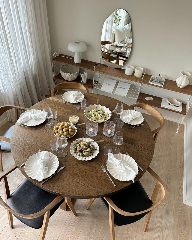 میز غذاخوری ایکیا مدل MORBYLANGA