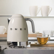 کتری مدرج Smeg - کرمی
