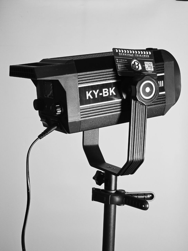 ویدئو لایت مدل KY-BK 500W III ظرفیت 500 وات اپلیکیشن دار ( یکسال گارانتی )
