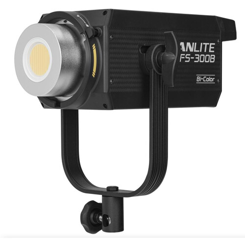 کیت 2 تایی نور ثابت نانلایت Nanlite FS-300B همراه کیف و سه پایه و سافت باکس
