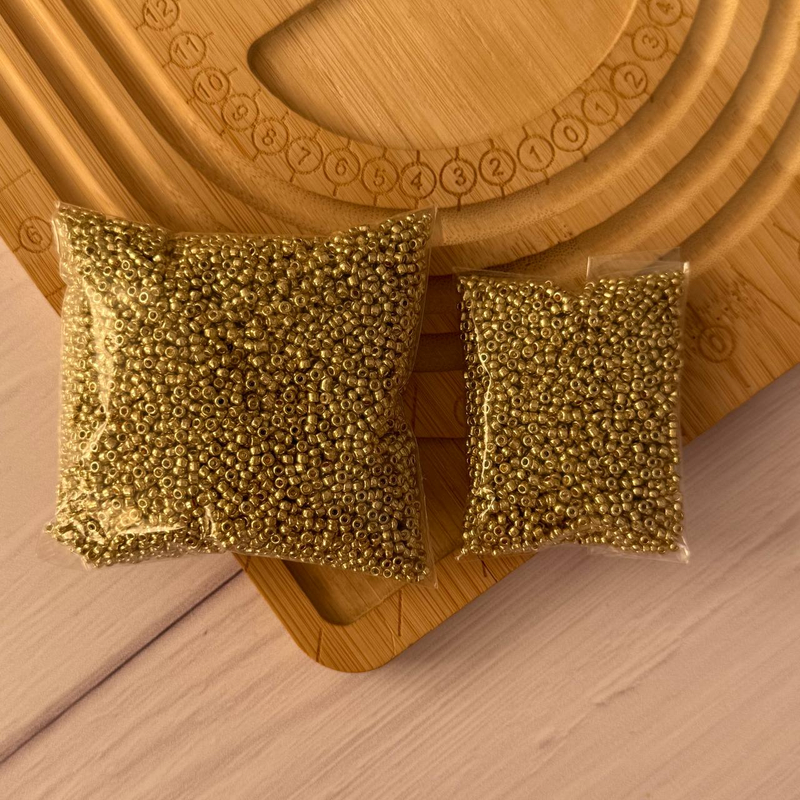 منجوق ریز رنگی