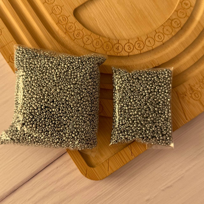 منجوق ریز رنگی