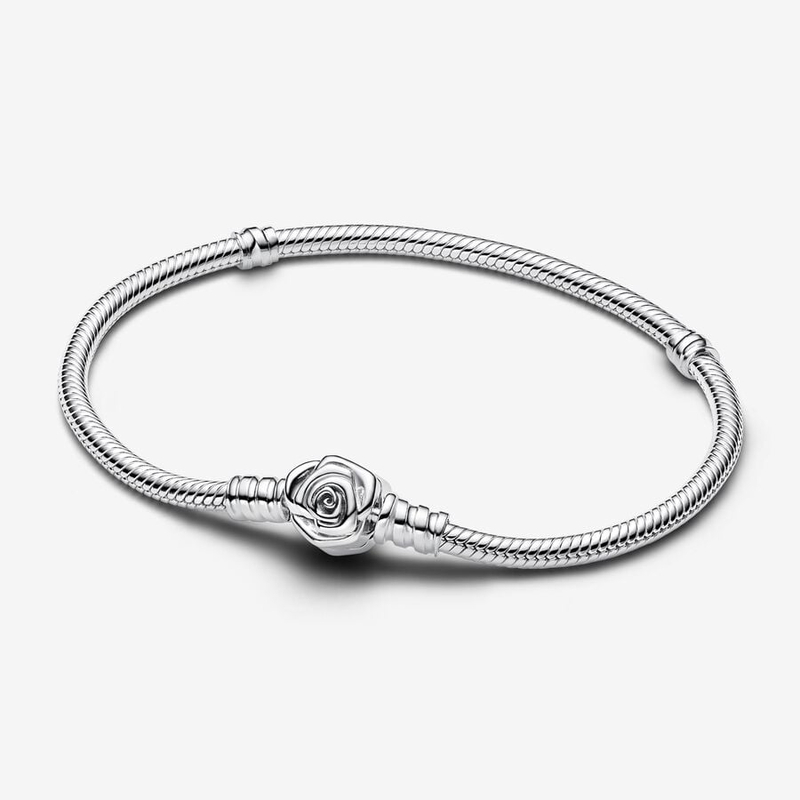 دستبند زنجیر ماری مفتولی چارم خور گل رز  Pandora Moments Rose in Bloom clasp