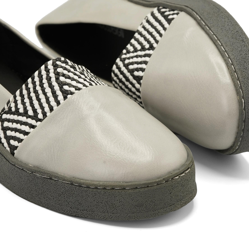 کفش راحتی زنانه مدل  Flat shoes - FBl80