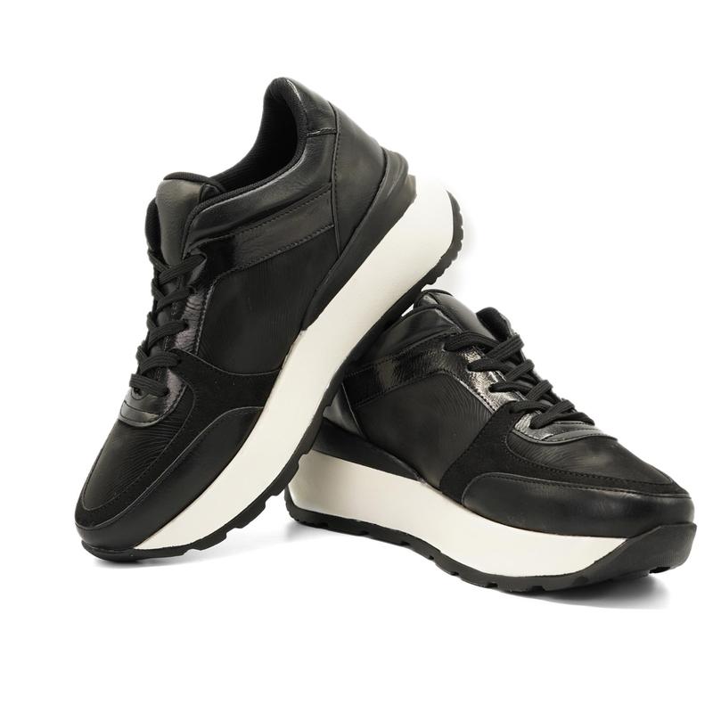 کفش راحتی زنانه مدل  Sneakers - SKG10