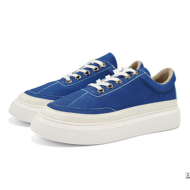 کفش راحتی زنانه مدل Stradivarius Sneakers - SKKh89
