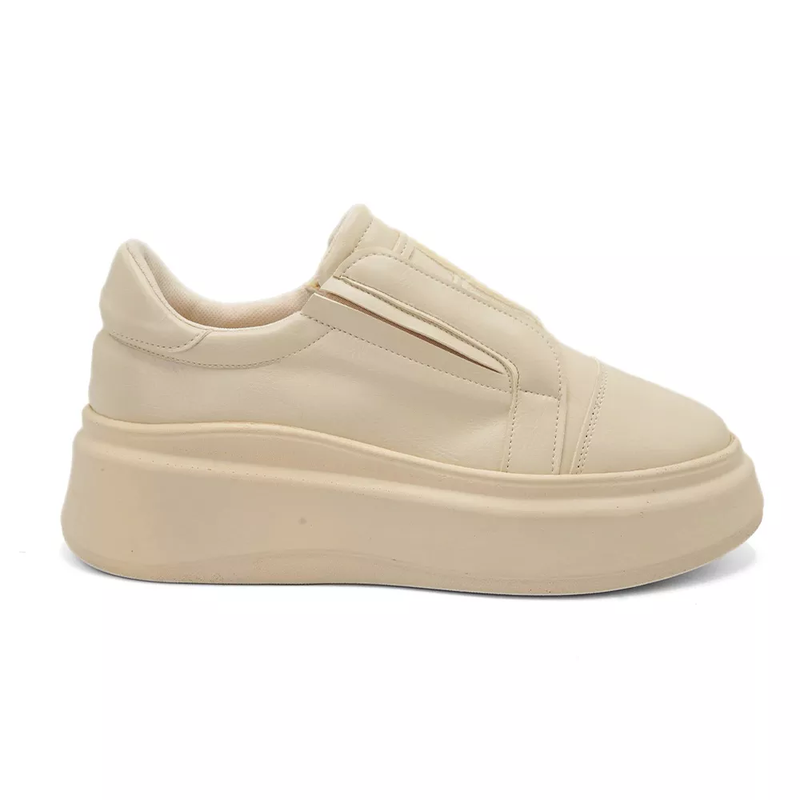 کفش راحتی زنانه مدل Stradivarius Loafers - LFB600